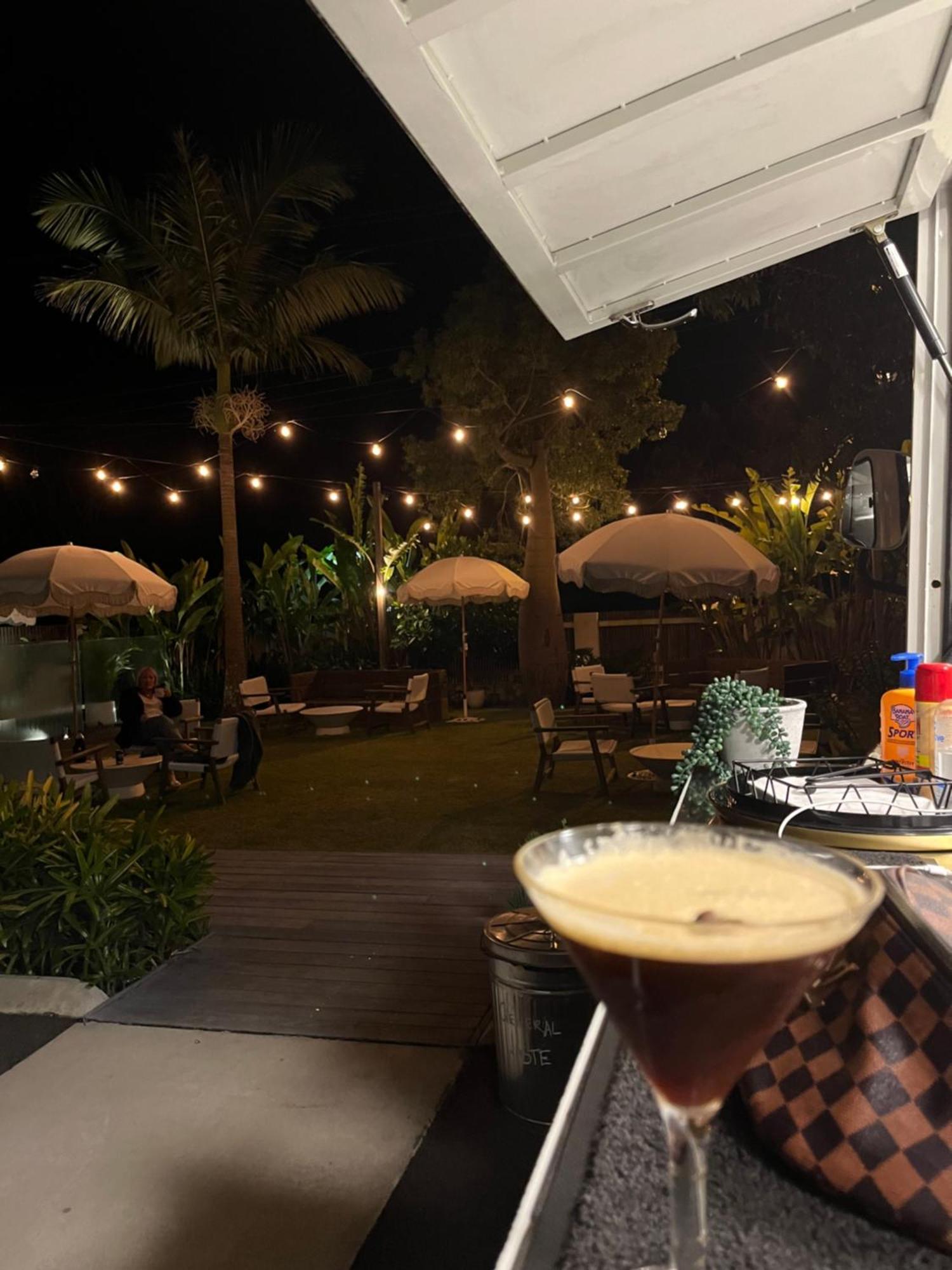 Loea Boutique Hotel Maroochydore Exteriör bild